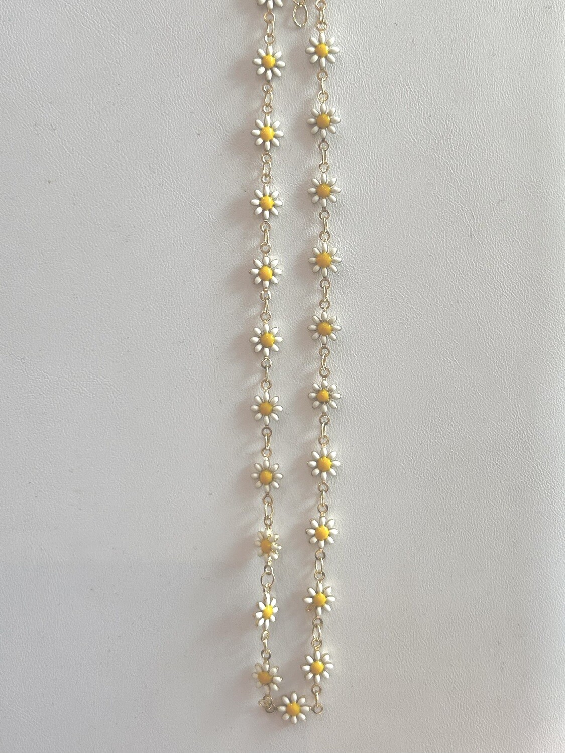White Flower Necklace