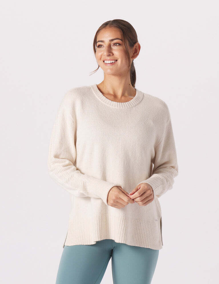 Elevated Knit Crew Oatmilk