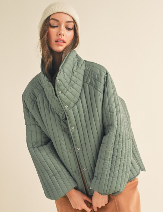 Classic Silhouette Quilt Jacket-CREAM