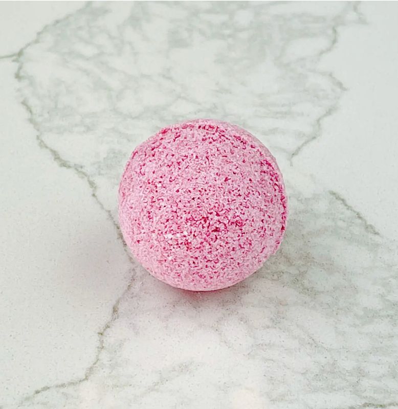 Strawberry Daiquiri Bubbly Cocktail Bomb
