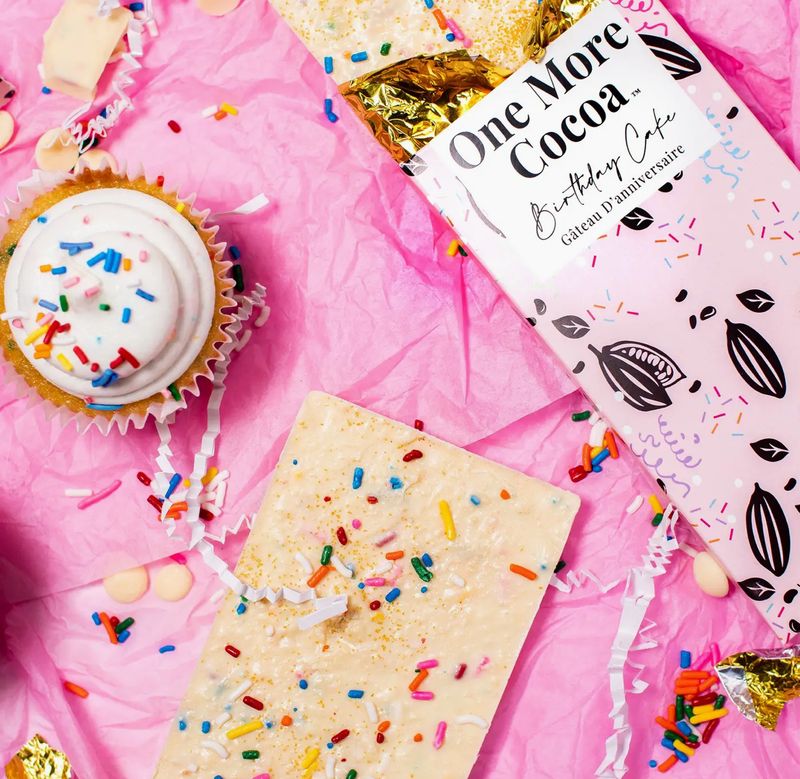 Birthday Cake White Chocolate Bar (100g)