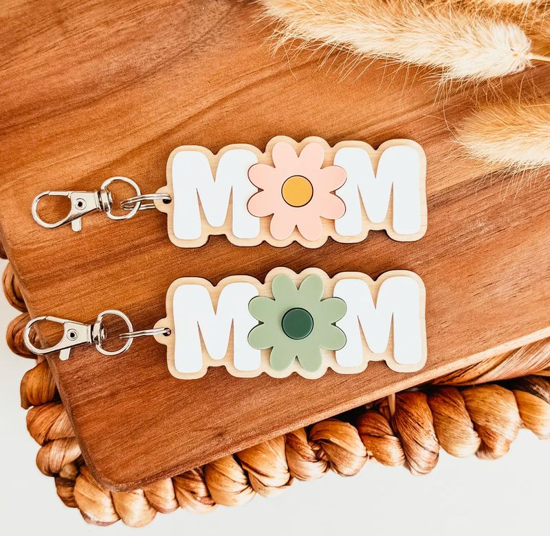Mom 3D Daisy Keychain