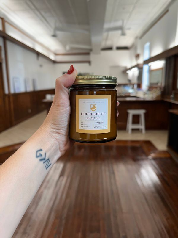 Hufflepuff Candle - Harry Potter (Soy or Beeswax)