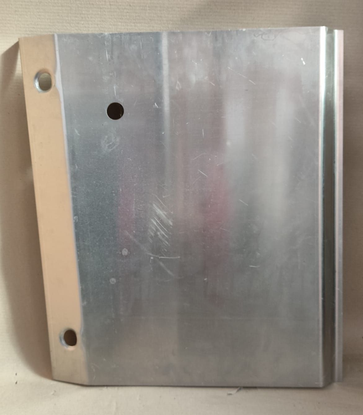 PANNELLO INFERIORE LATERALE SINISTRO M240