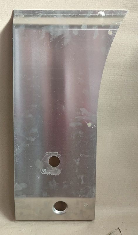 ​PANNELLO ANTERIORE RUOTA