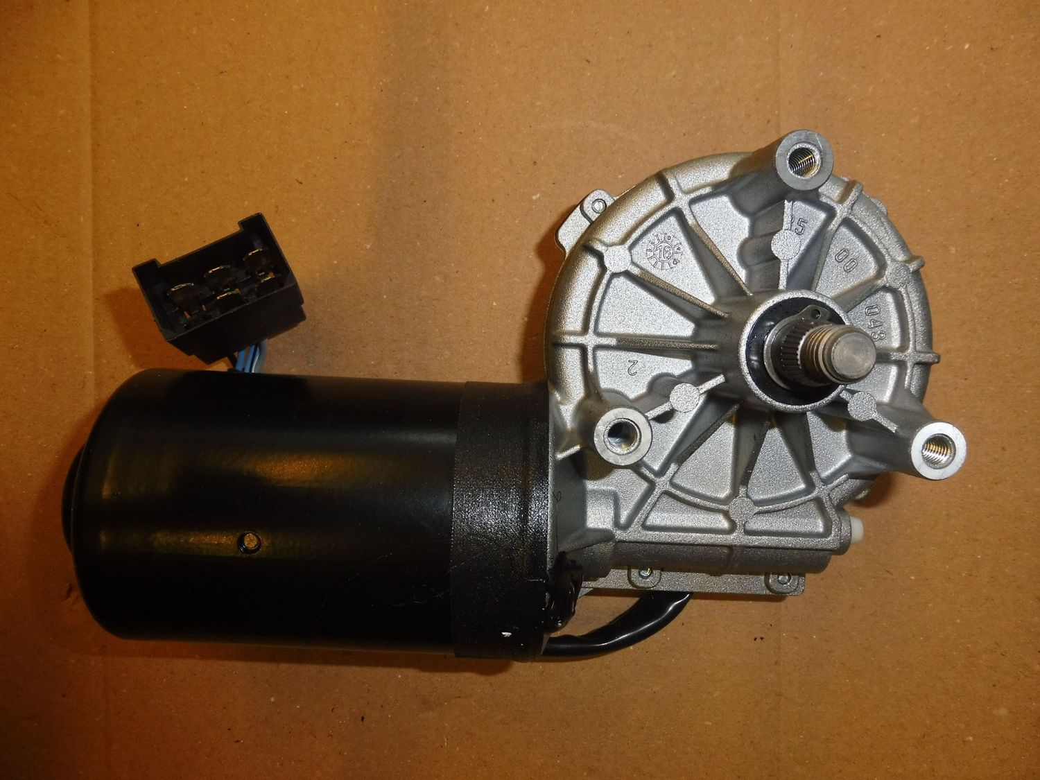 MOTORE TERGICRISTALLO 24V 2 VELOCITA' - Cod. Art. BOSCH 0390242401
