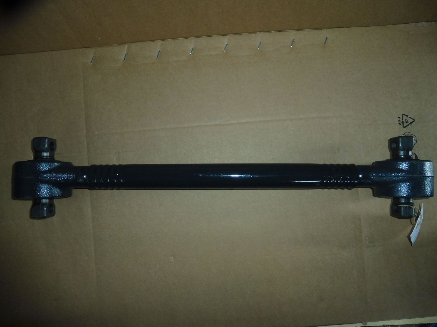 BARRA DI REAZIONE IVECO - Cod. Art. 500363799