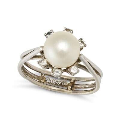 Pearl & Diamond Cluster Ring in 18kt White Gold Pearl & Diamond Cluster Ring in 18kt White Gold