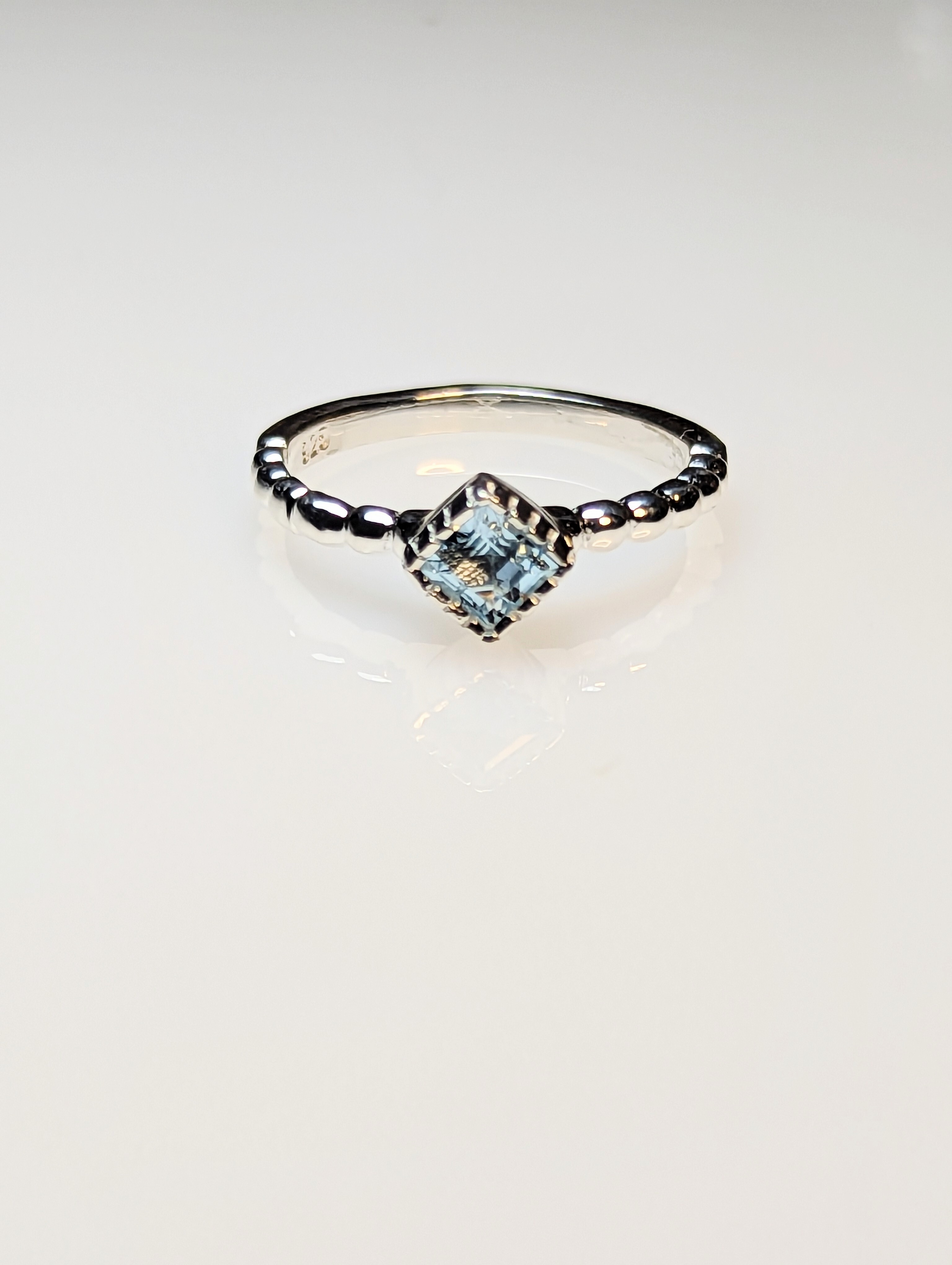 925 Silver & Blue Topaz Ring