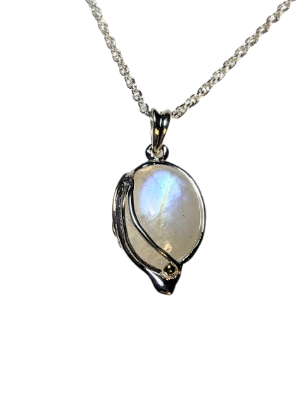 Fluid 925 Silver Moonstone Pendant