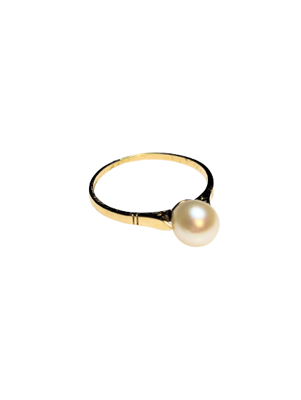 Gold & Pearl Solitaire Ring