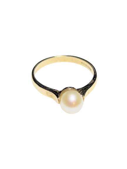 9kt Yellow Gold & Pearl Ring