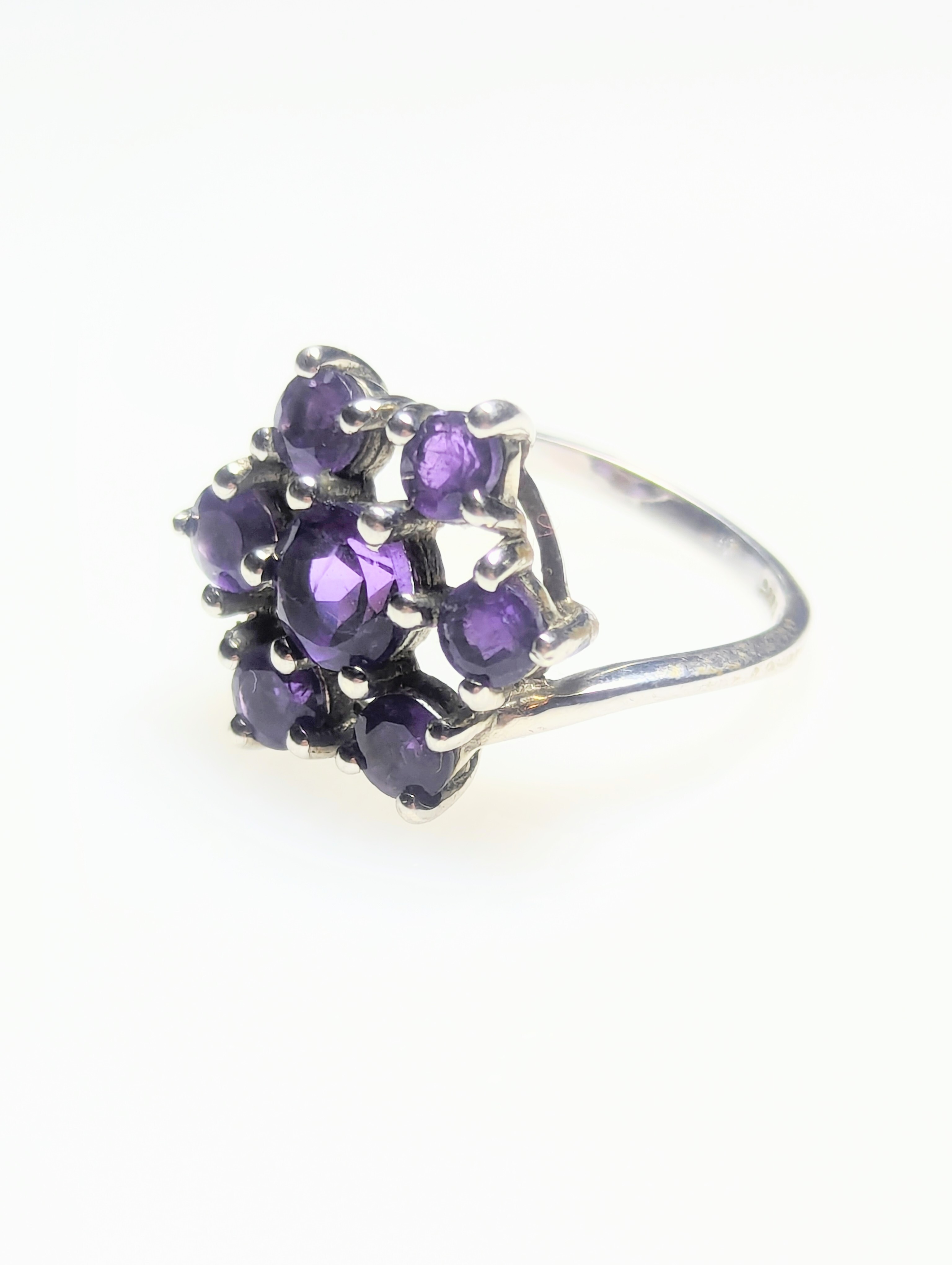 925 Silver Amethyst Star Ring