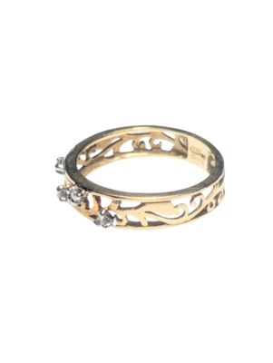 9kt Yellow Gold & Diamond Filigree Ring