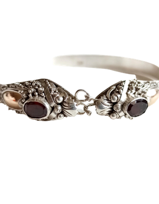 Cobra Bracelet - 925 Silver & Garnet