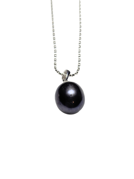 Black Peacock Pearl Pendant Necklace