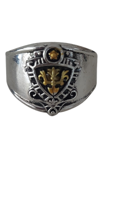 925 Silver Ring With Crest