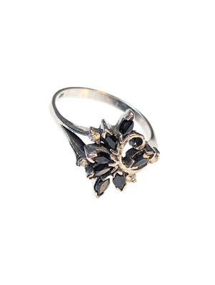 Ornate Sapphire Ring in 925 Silver