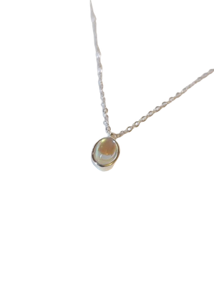 Simple Oval Necklace