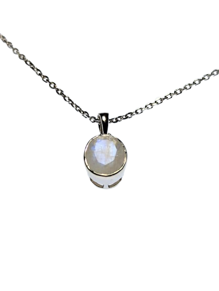 Oval Moonstone Pendant in 925 Silver