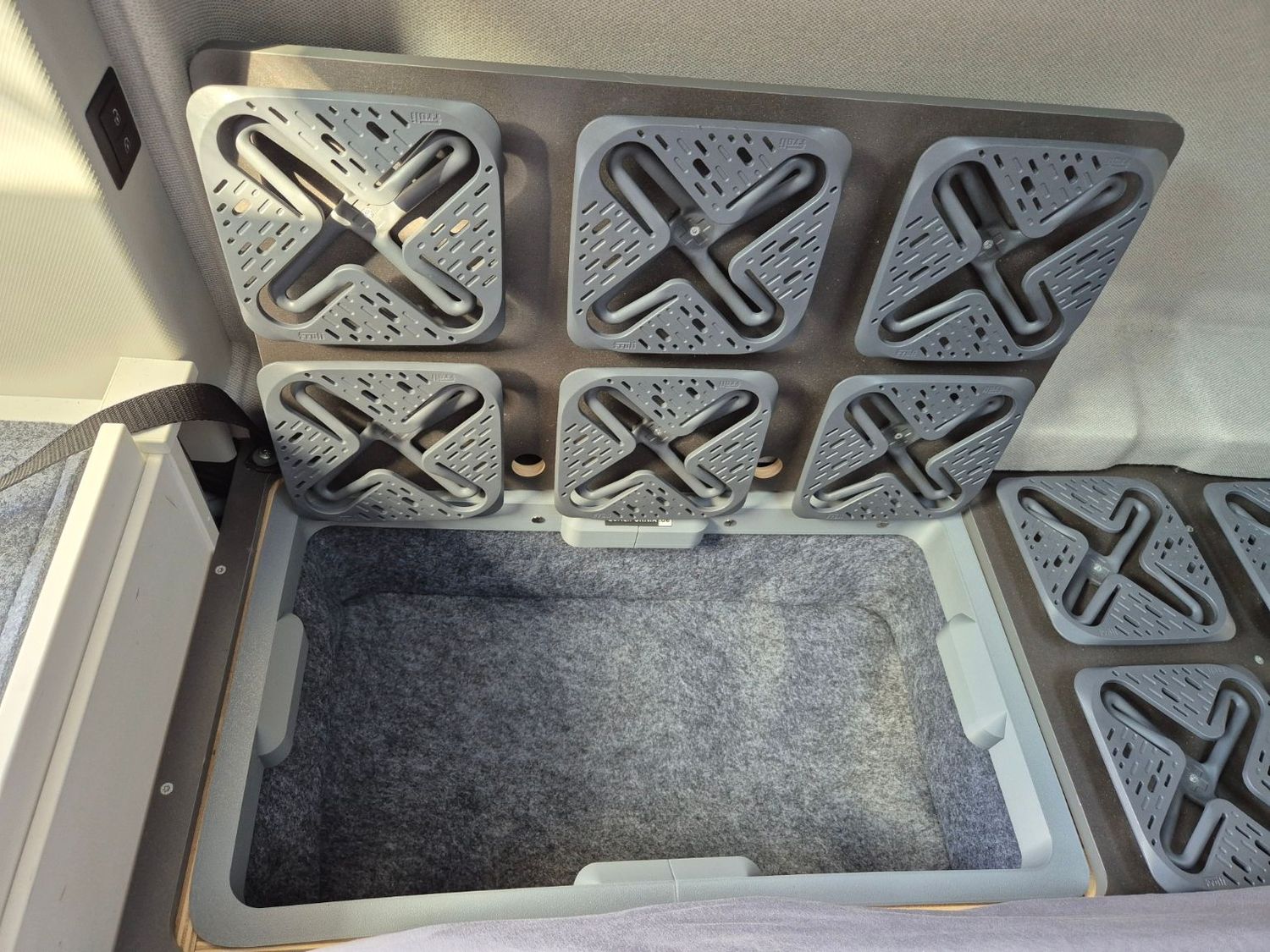 BASEMENT BOX