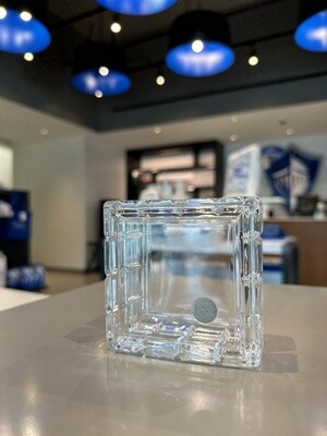 Clear trinket tray.