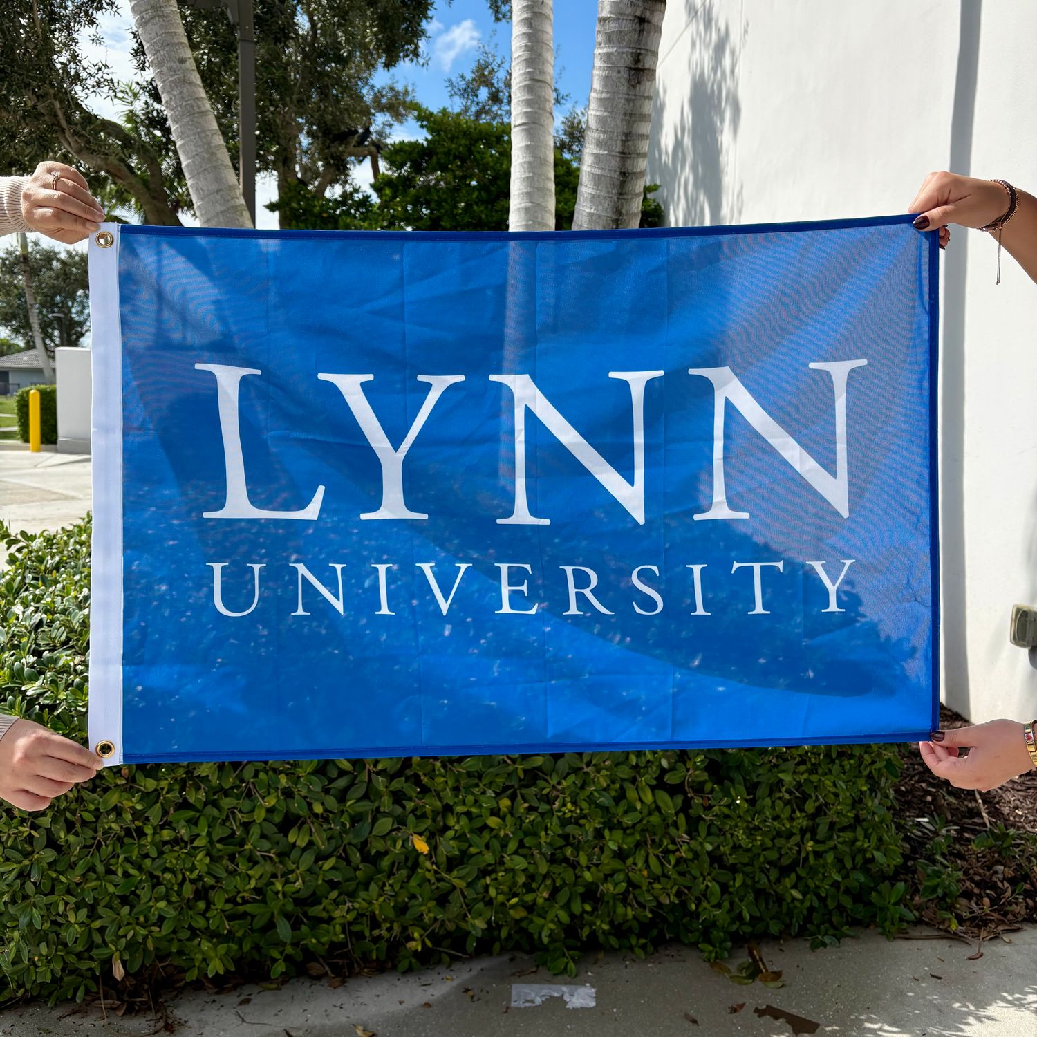 Lynn University Flag