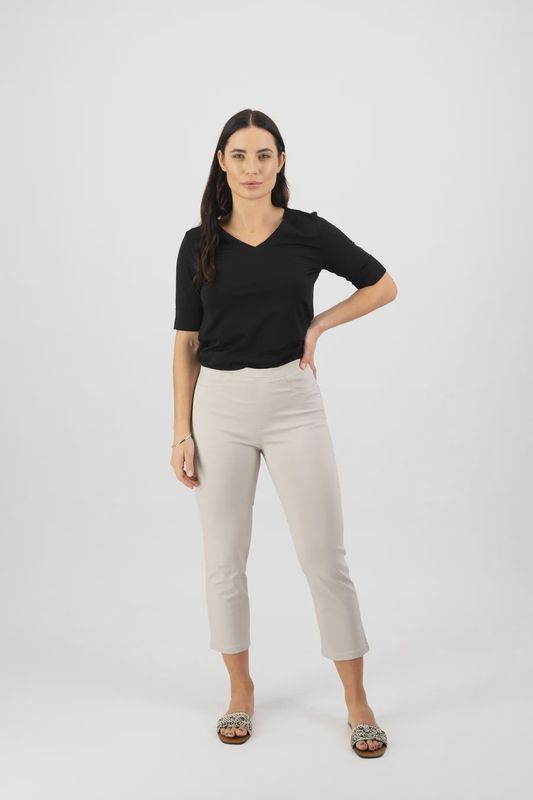 Slim Leg 7/8 pull on pant