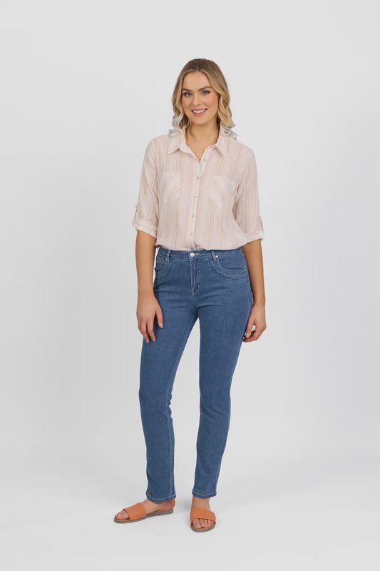 Slim Leg lightweight Jean