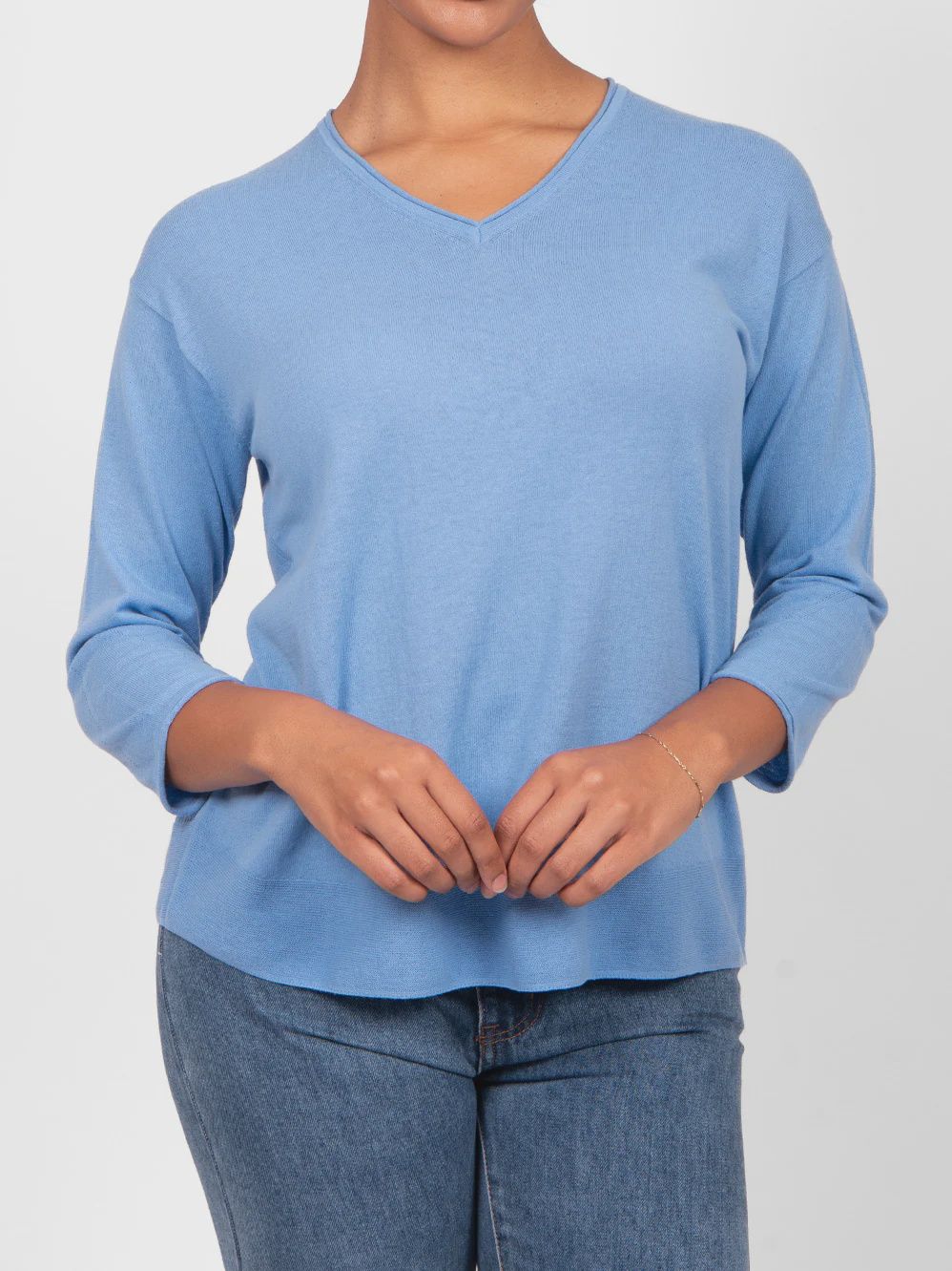 3/4 Sleeve V Neck Popover
