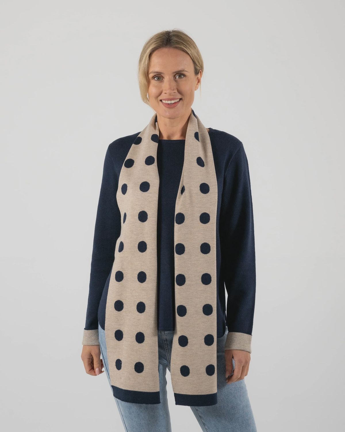 100% Merino Spot Scarf
