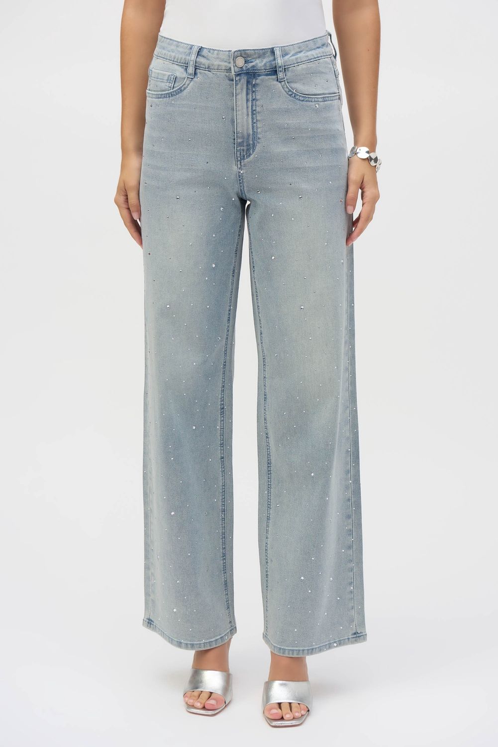 Wide leg Stretch jeans with Crystals