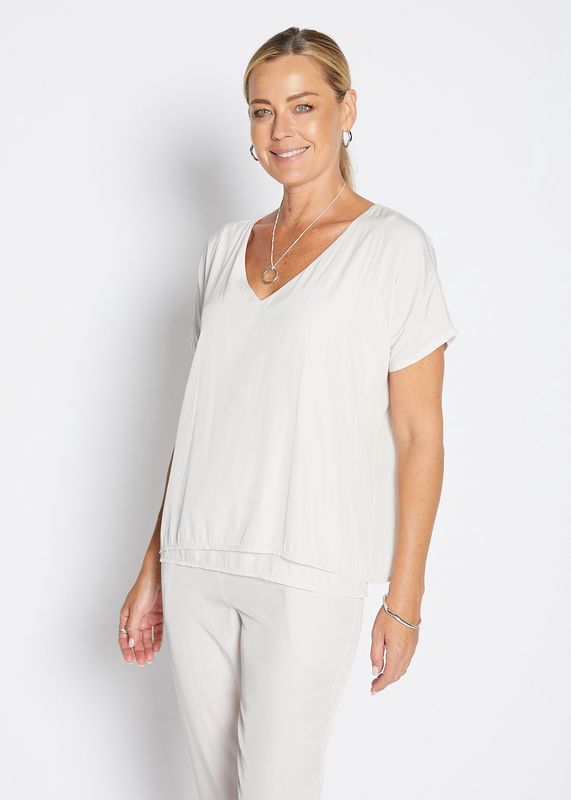 Dolly rvs Layer tee Stone