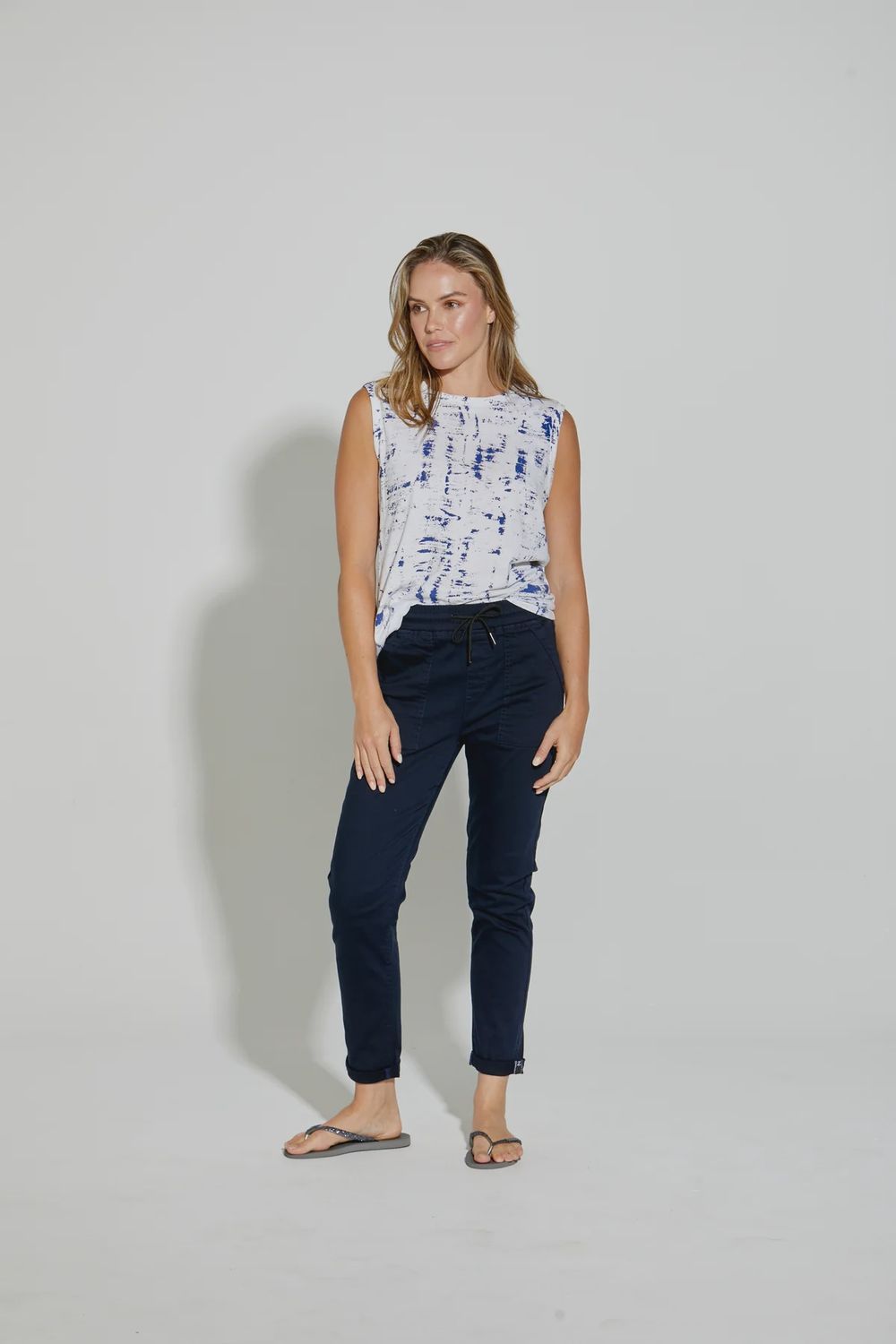 Hope Jogger Jean Navy