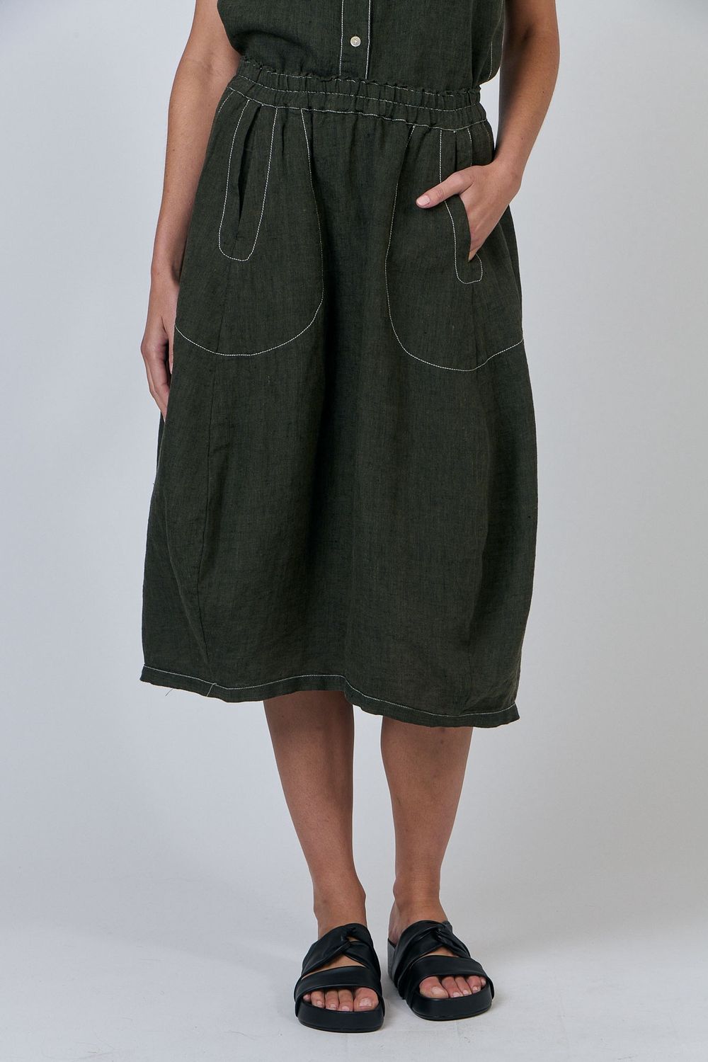 Licorice Linen skirt