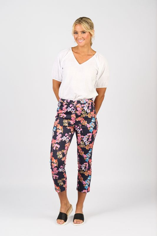 Willa Printed 7/8 Pull on Pant