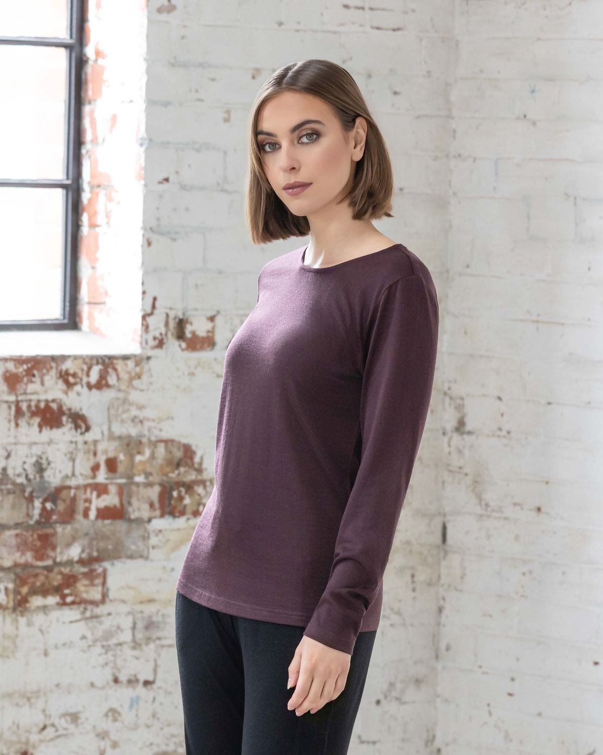 Tori Merino Crew Berry