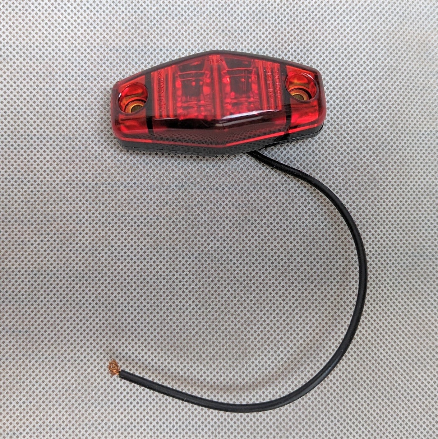 MCL13 Amber LED Marker Light. 2 diode, 1 wire
