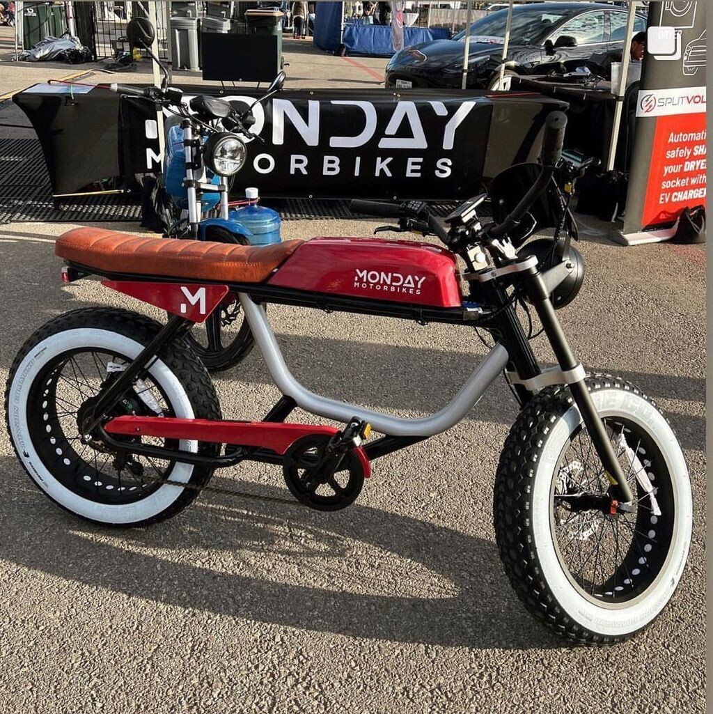 Monday Motors Anza 750