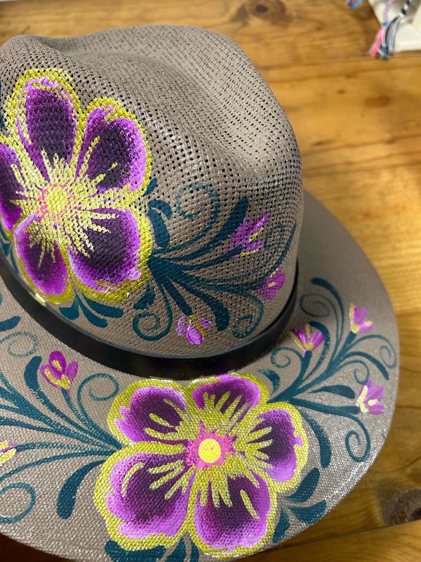 Sombrero pintado a mano -02| Marrón Cenizo |Medium