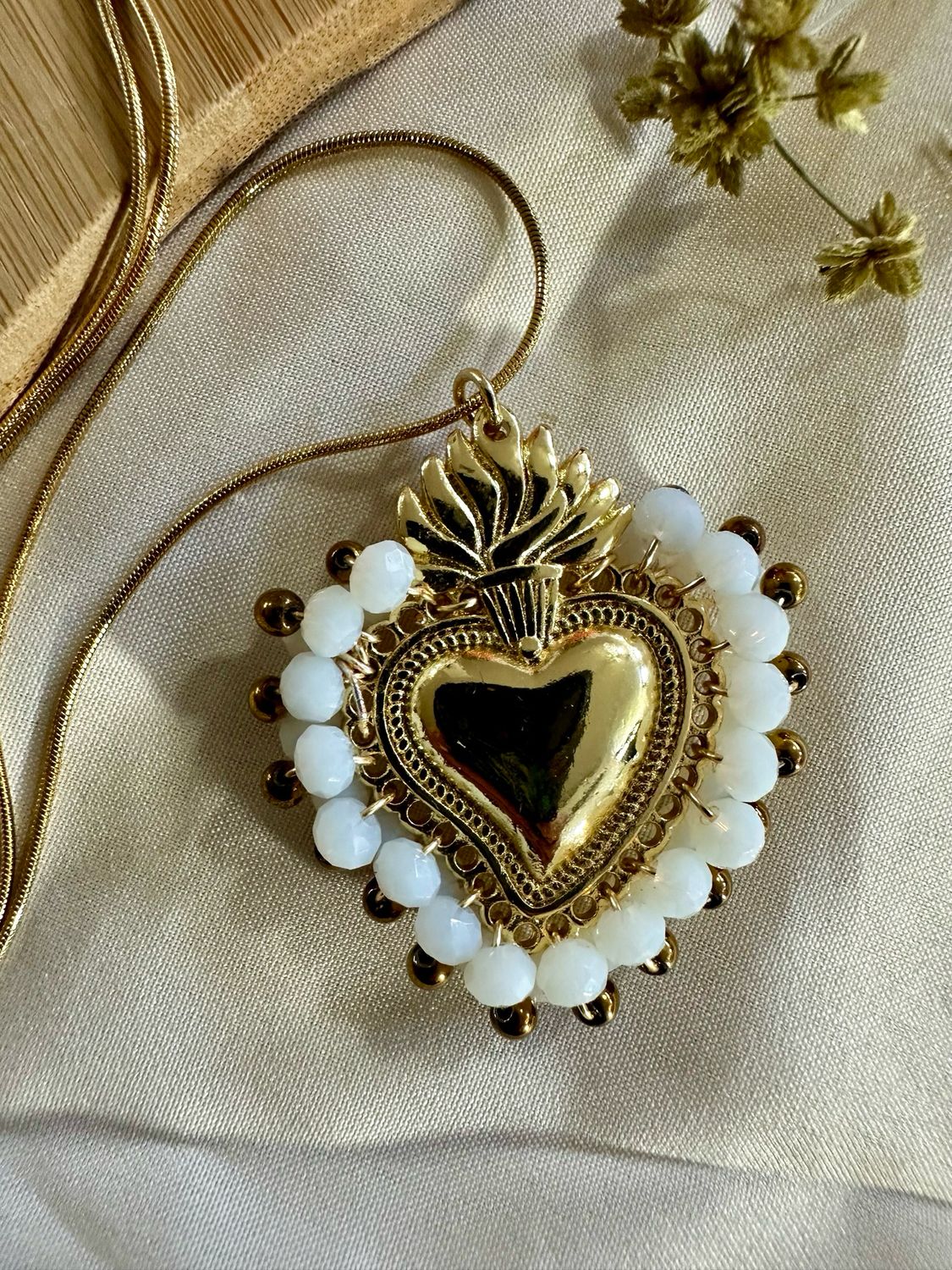 Collar Sagrado Corazón Milagrito