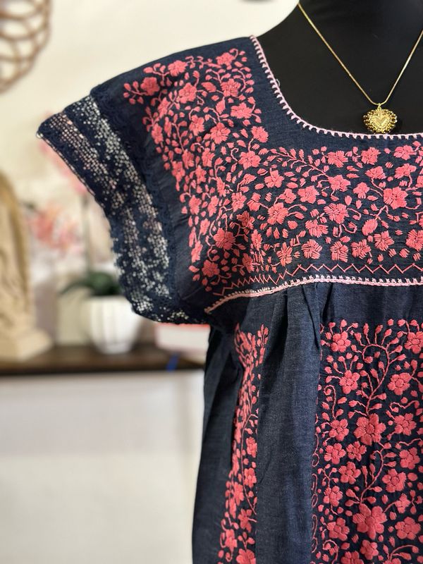 Vestido Florecitas OS | Bordado a mano