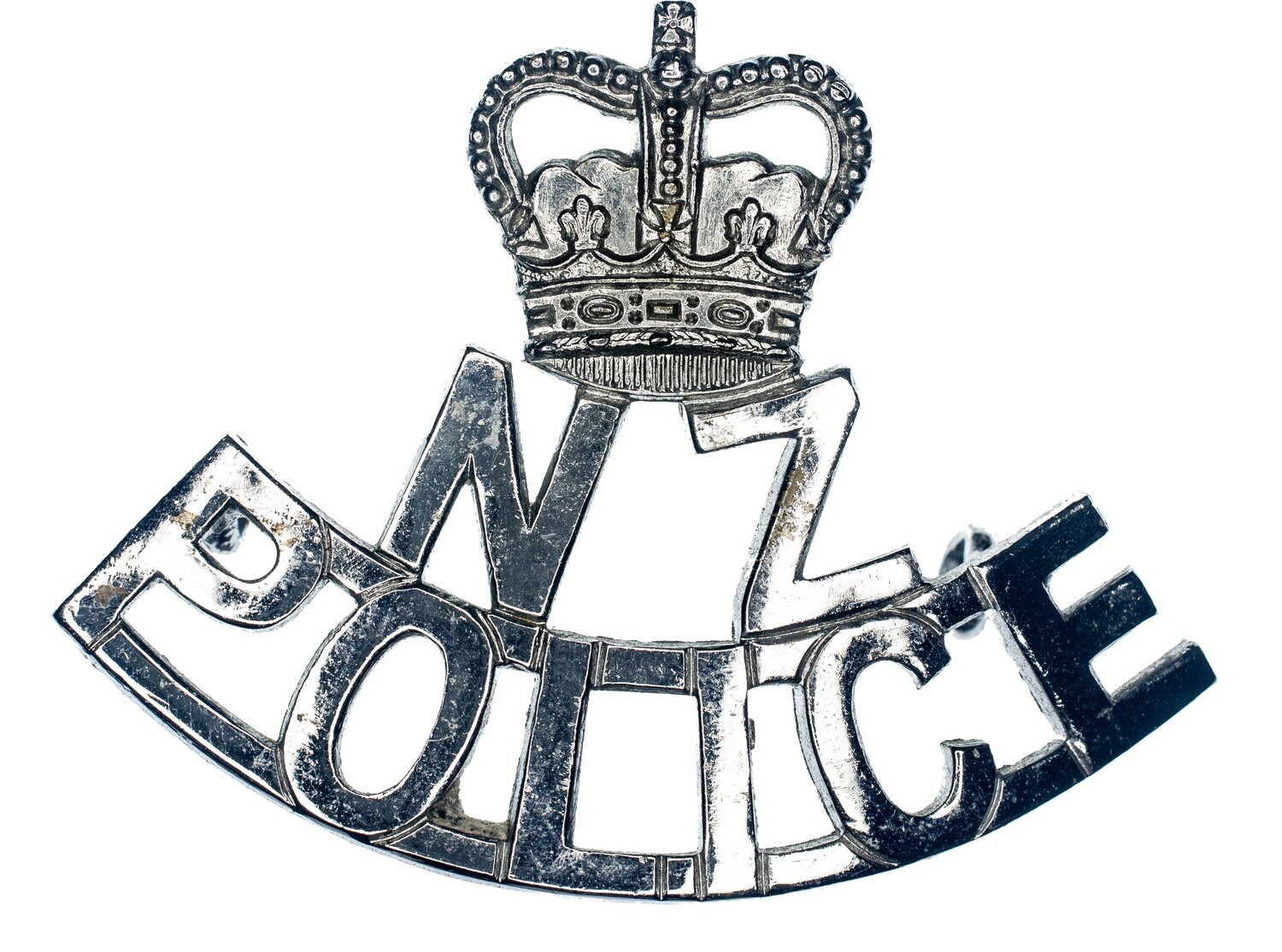 New Zealand Police Cap Badge (c. 1960&#39;s)
