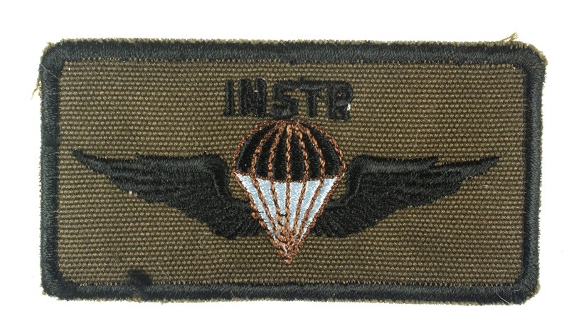 South-West African Paratrooper Instructor Badge (1976-1989)