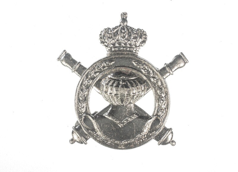 Belgian Army  Beret Badge : 1st Heavy Tank Battalion