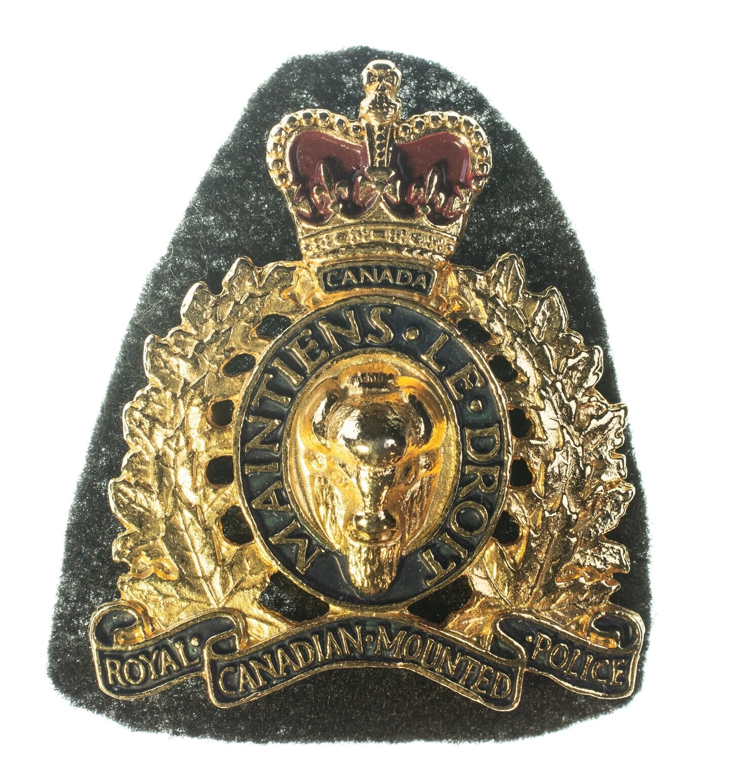 R.C.M.P.  Cap Badge (1 of 7)