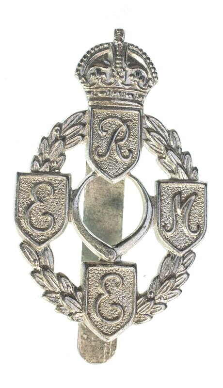 R.E.M.E. Cap Badge