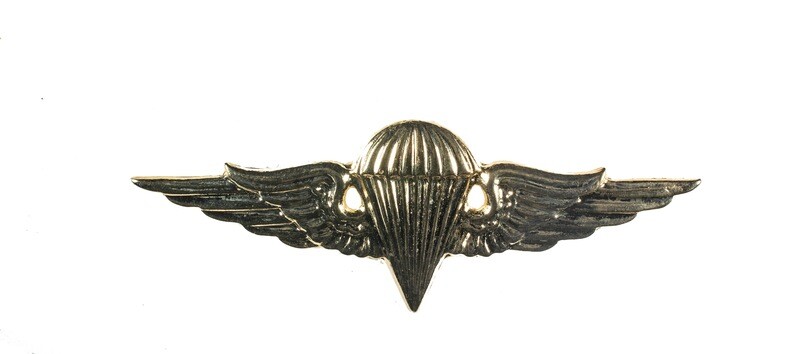 Syrian Officer Paratrooper Wings