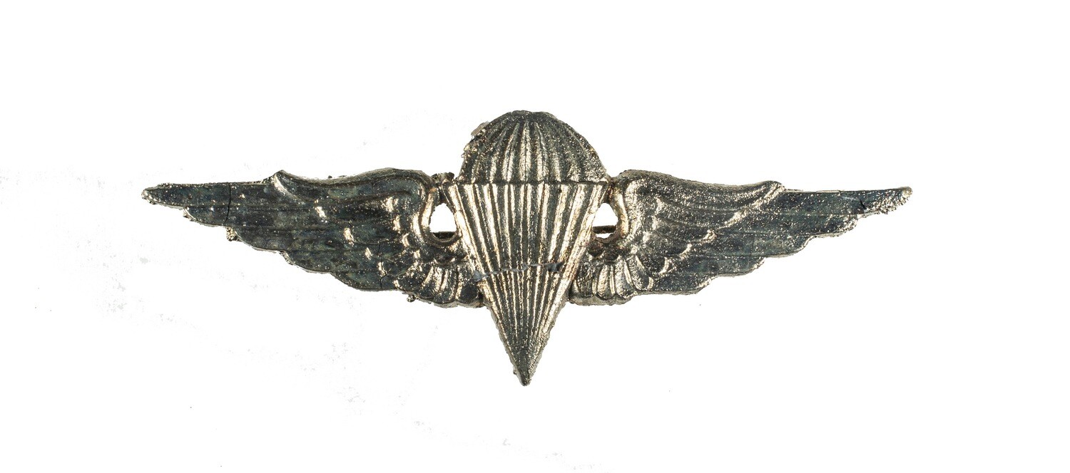 Syrian Officer Paratrooper Wings