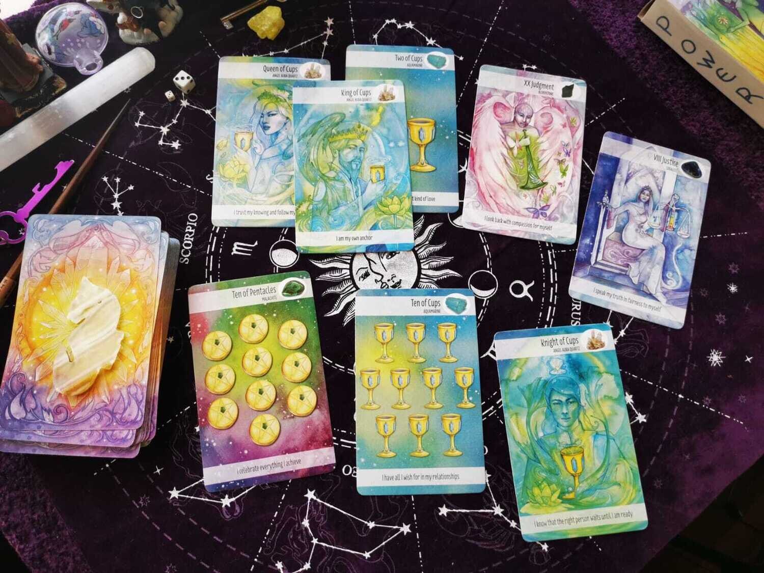 🍎 8 TAROT CARDS OVERVIEW